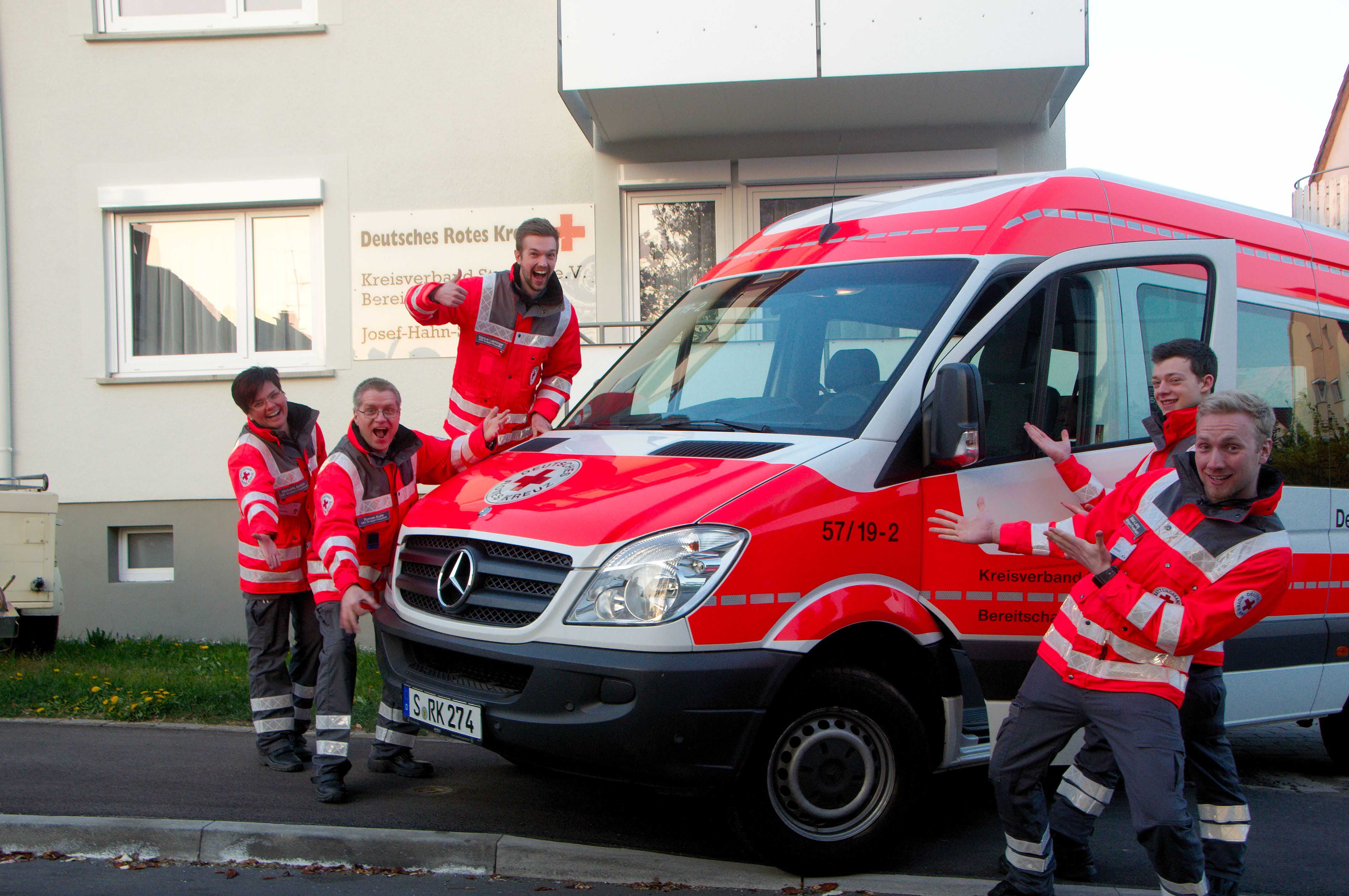 Neuer Mannschaftswagen für die Feuerbacher Retter